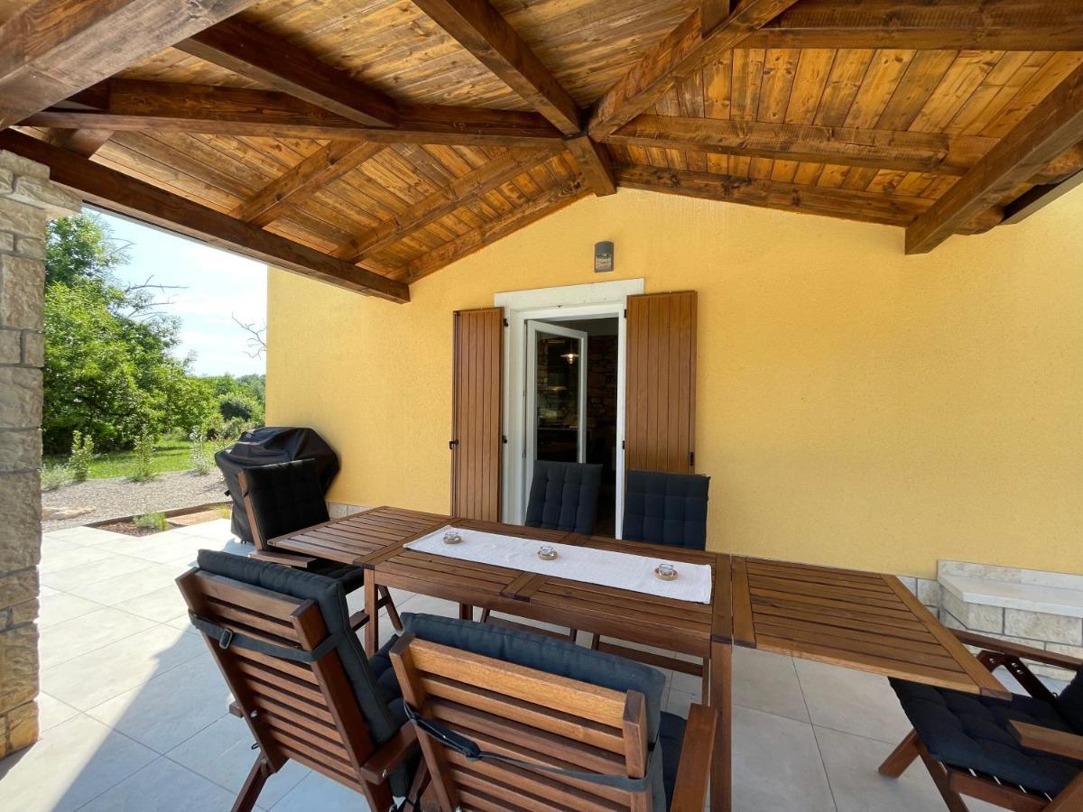 Villa Berto Nedescina Экстерьер фото