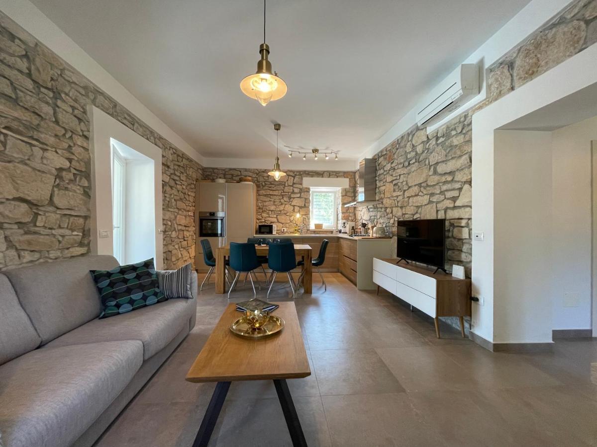 Villa Berto Nedescina Экстерьер фото