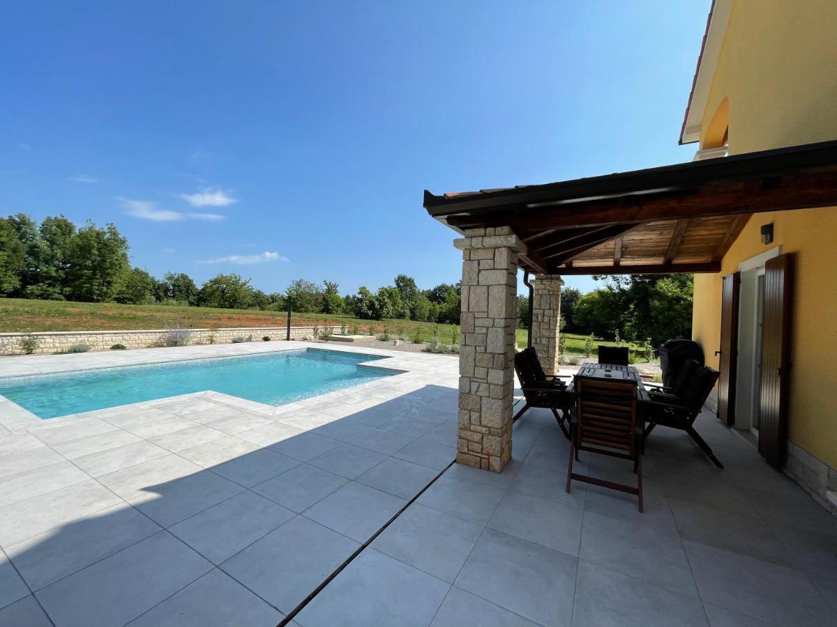 Villa Berto Nedescina Экстерьер фото