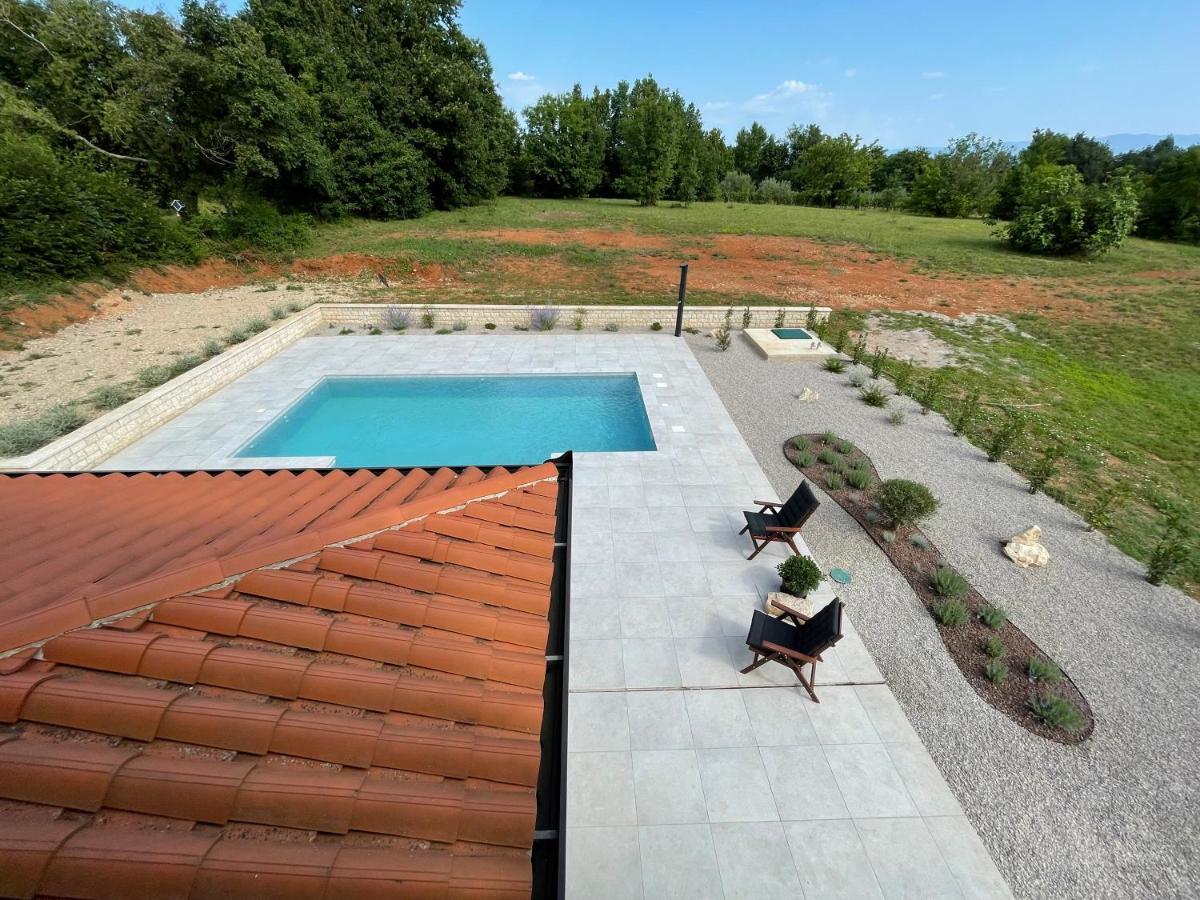 Villa Berto Nedescina Экстерьер фото